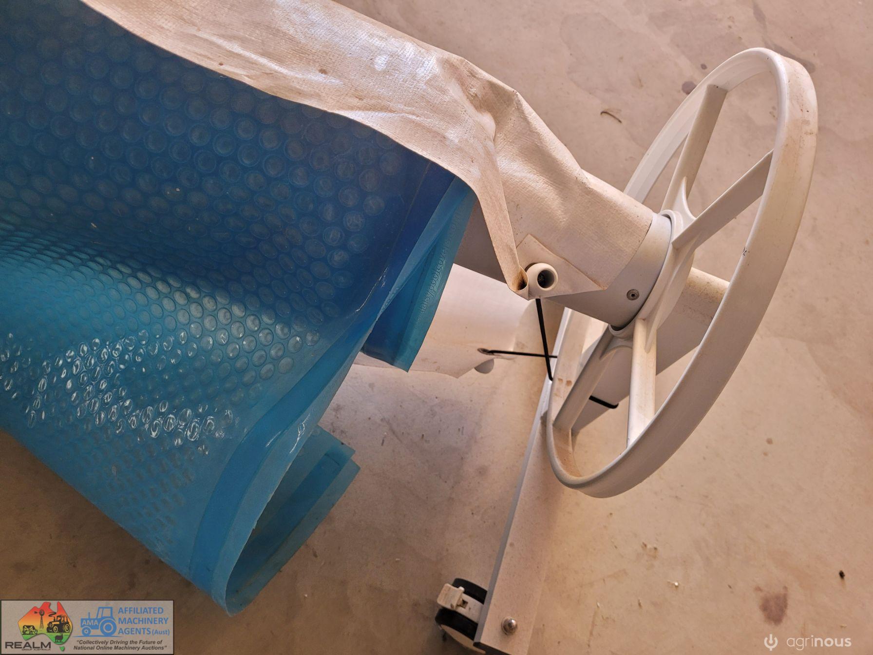 As-New Swimming Pool Cover - photo 4