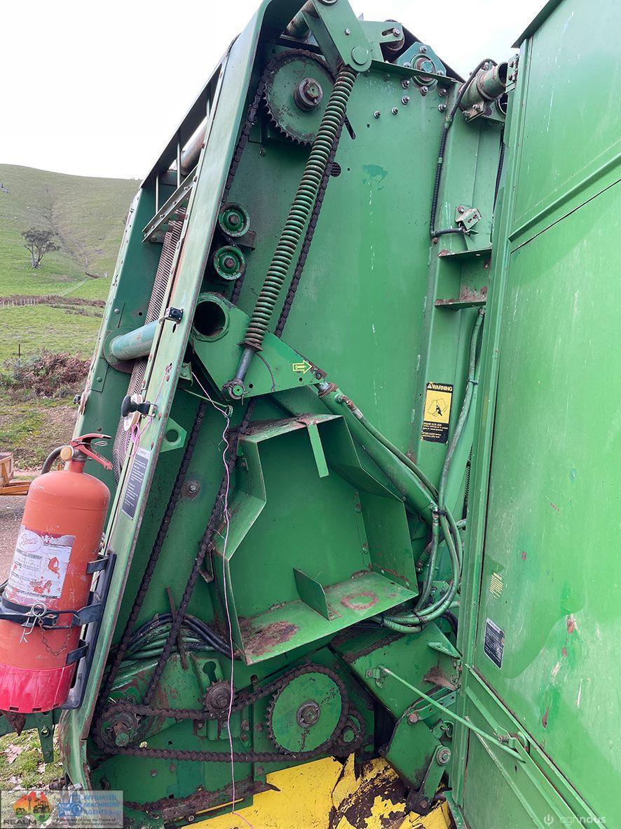 John Deere 435 Round Baler - photo 8