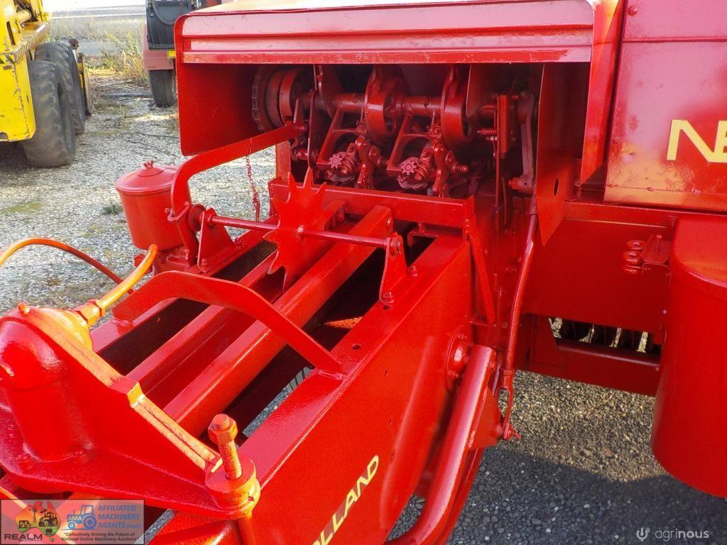 New Holland Hayliner 317 Square Baler - photo 6