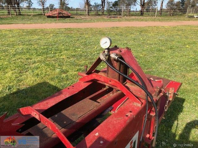 IH-440 Square Baler - photo 8