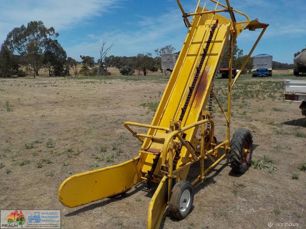 Mobile Load Hay Elevator
