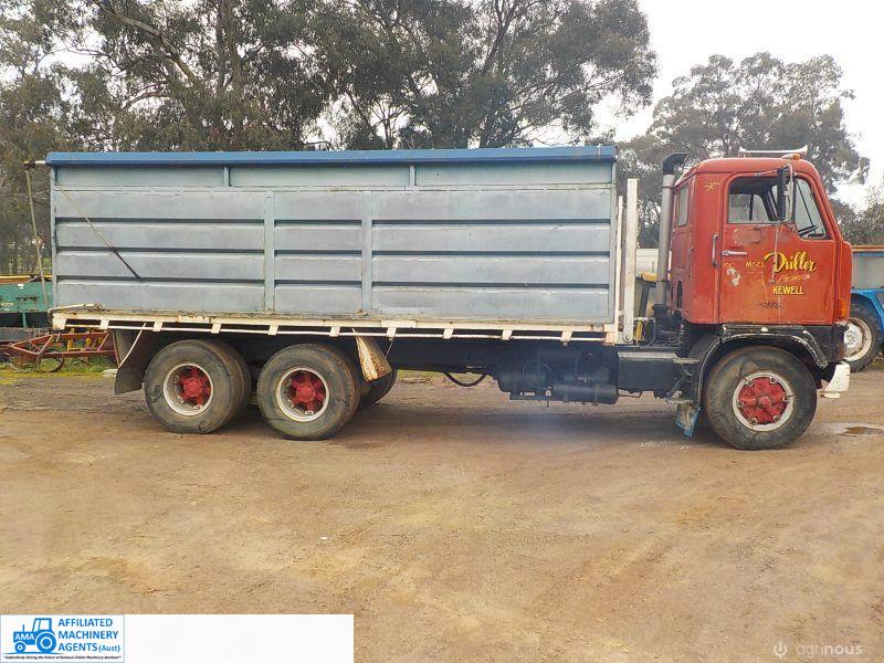 Volvo G88 Grain Grouper/Tip Truck - photo 3