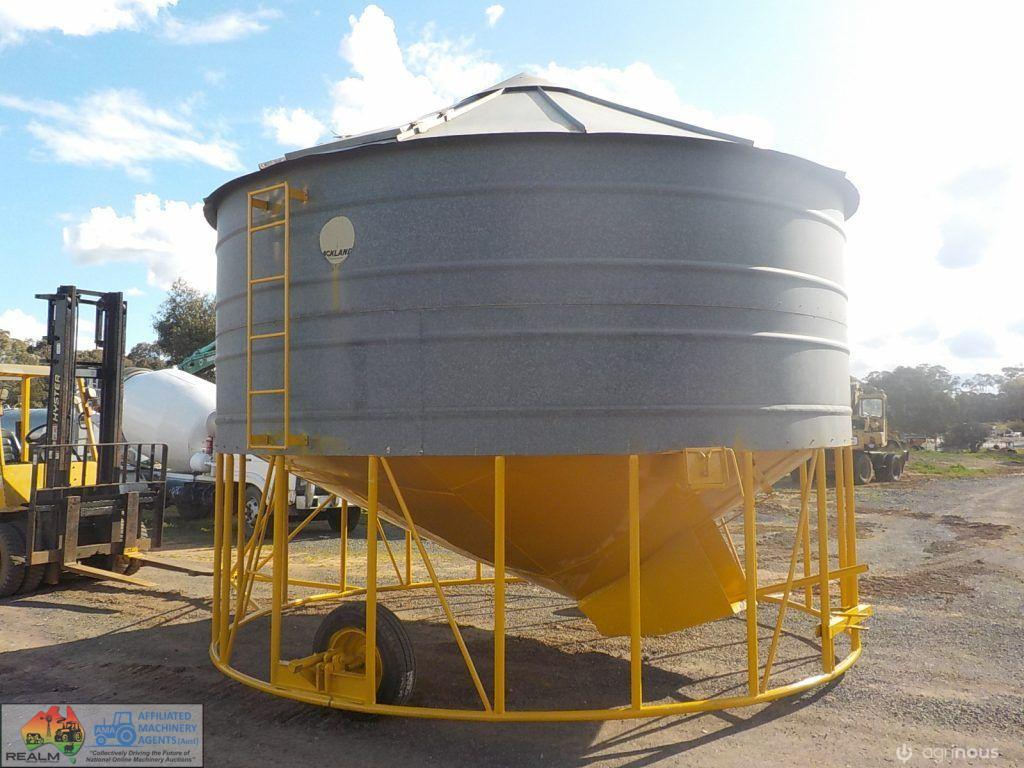 Ackland Field Bin