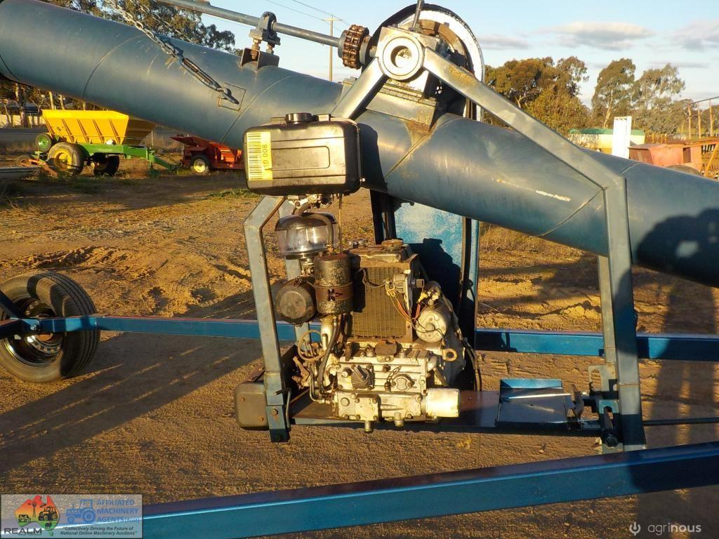 Grain Auger with Kubota 40X10 - photo 5