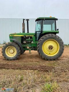 John Deere 4055 FWA Tractor - photo 2