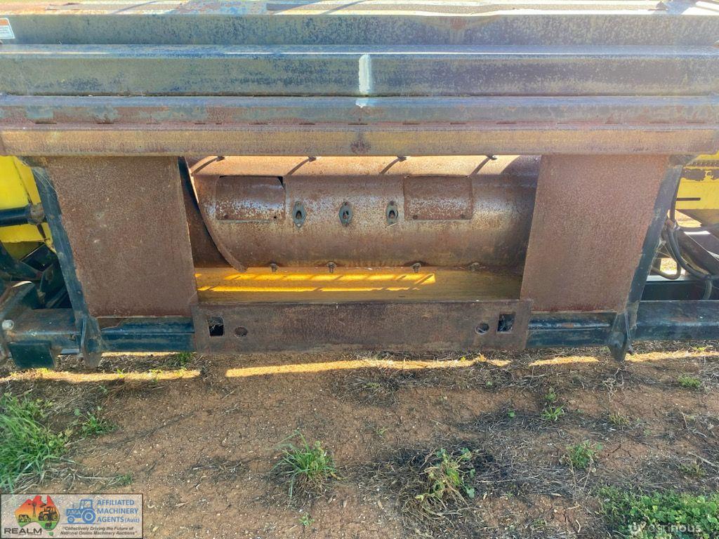 Honey Bee 36ft Draper Front - photo 2