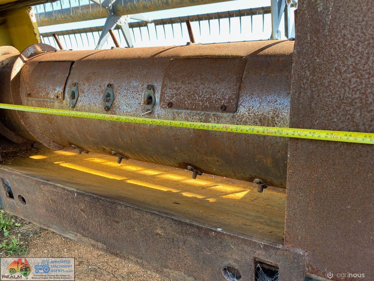 Honey Bee 36ft Draper Front - photo 5