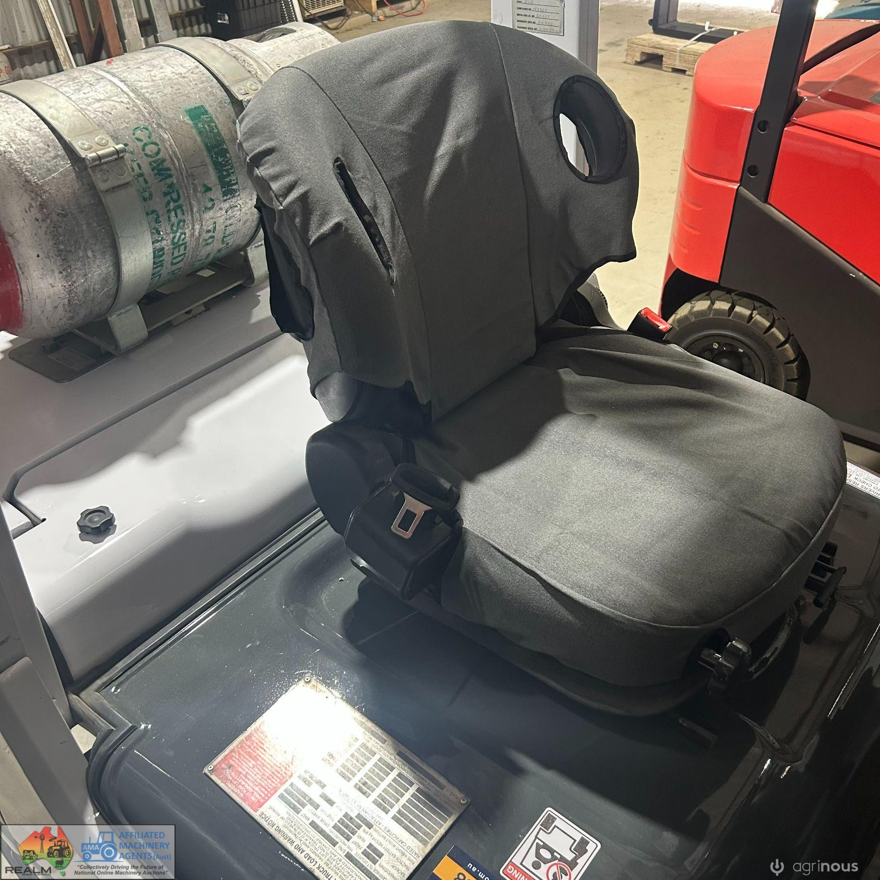 2014 Nissan k25 Industrial Forklift - photo 9
