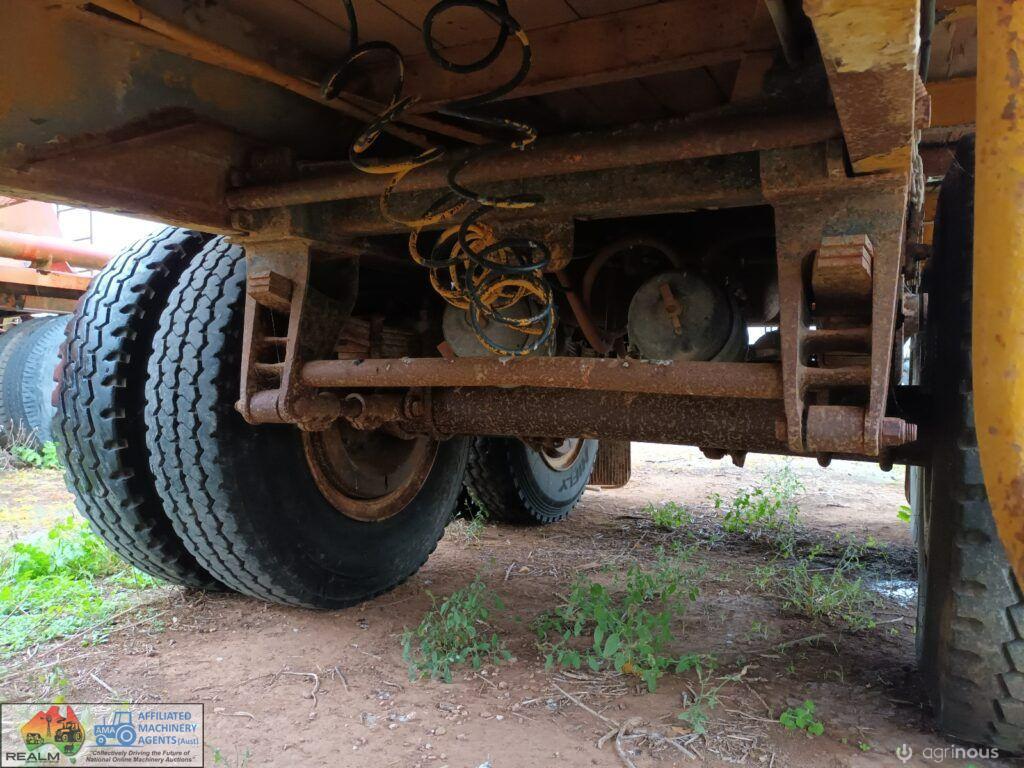 1968 Bogie Drop Deck Trailer (D00884) - photo 7