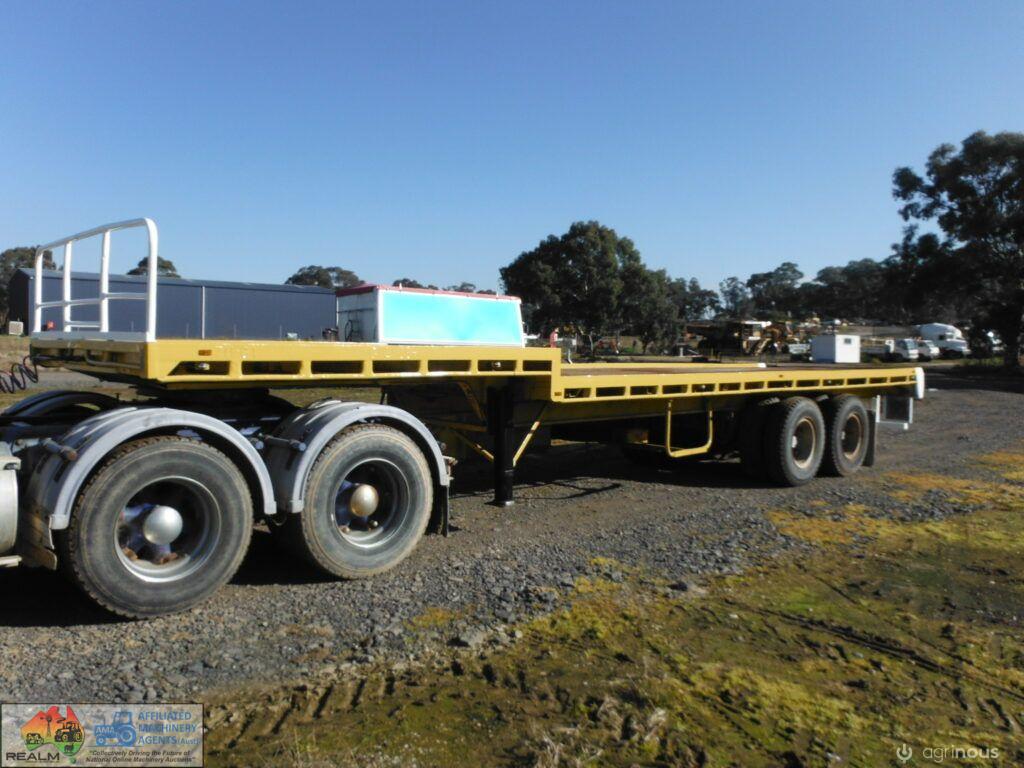 1968 Bogie Drop Deck Trailer (D00884)