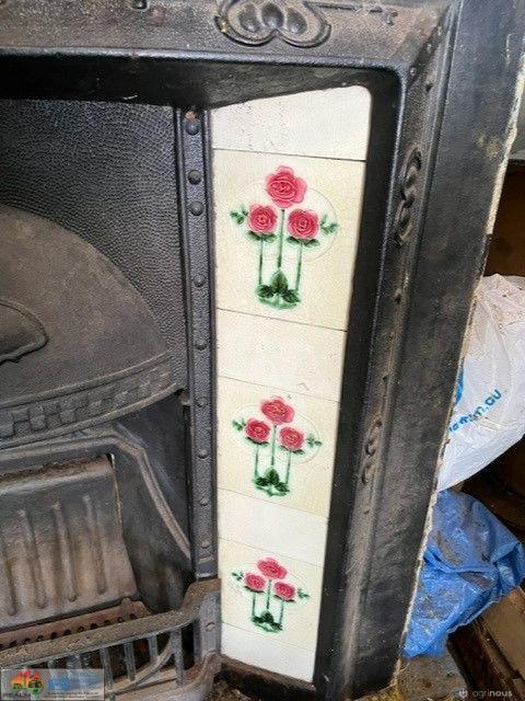 Cast Iron Fire Place (3 Red Flower Tiles) - photo 4