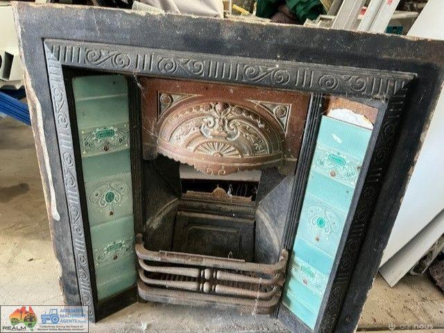 Cast Iron Fire Place (Green Tiles) - photo 6