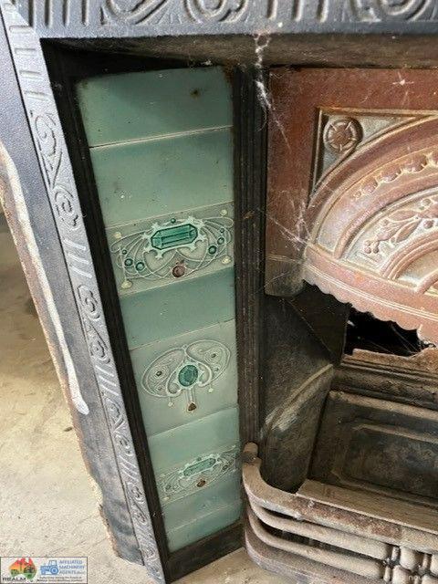 Cast Iron Fire Place (Green Tiles) - photo 2