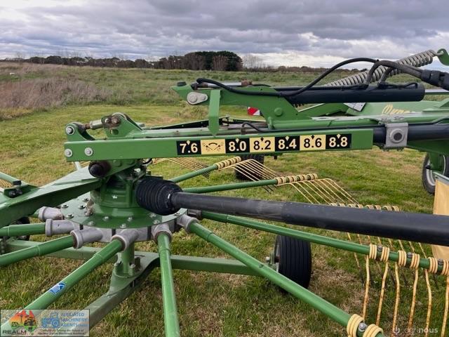 Krone Hay Rake TC880 - 2017 Model As New - photo 5