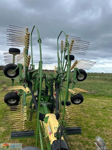 Krone Hay Rake TC880 - 2017 Model As New - photo 11