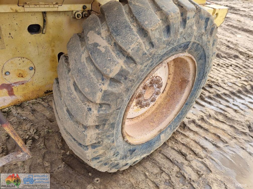 Caterpillar IT-14B High Lift Tool Carrier - photo 20