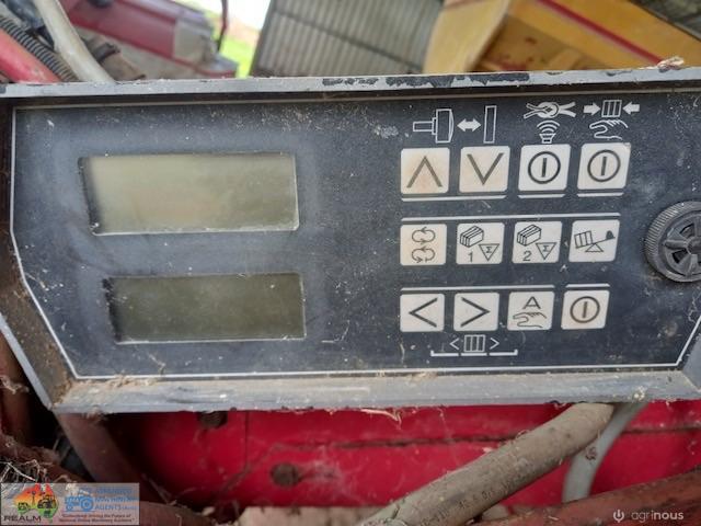 Massey Square Bailer 190 - Serviced ready to go - includes 22 rolls of twine - plus what's in the bailer - photo 6