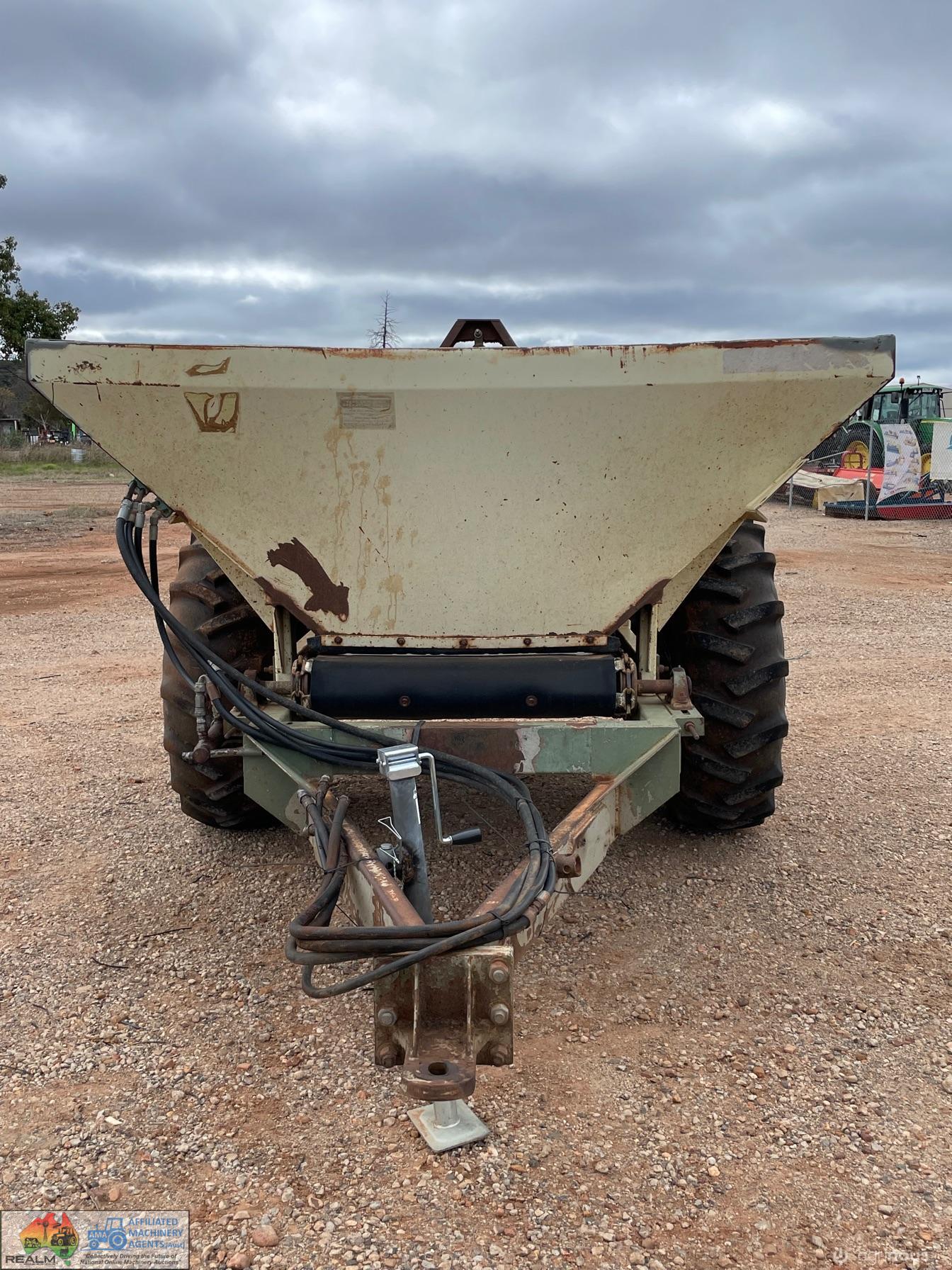 Marshall Trailing belt spreader  Ground drive - photo 2