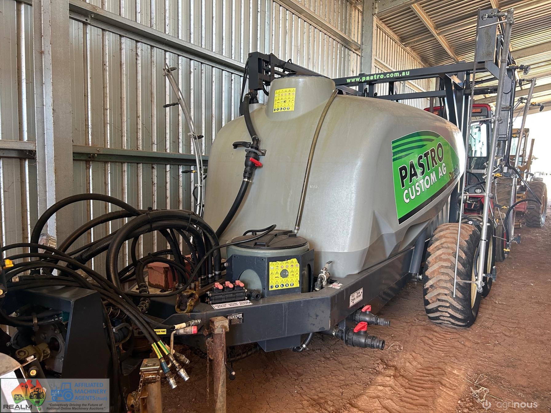 Pastro sprayer