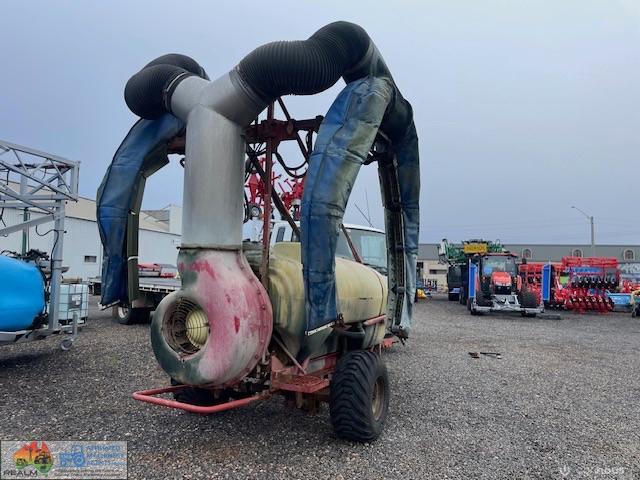 3000 lt 2 row vineyard sprayer - photo 6