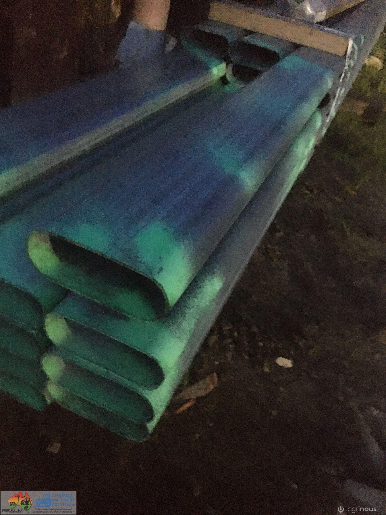 Galv. Oval 115mm Cattle/Horse Rail x18 - photo 2