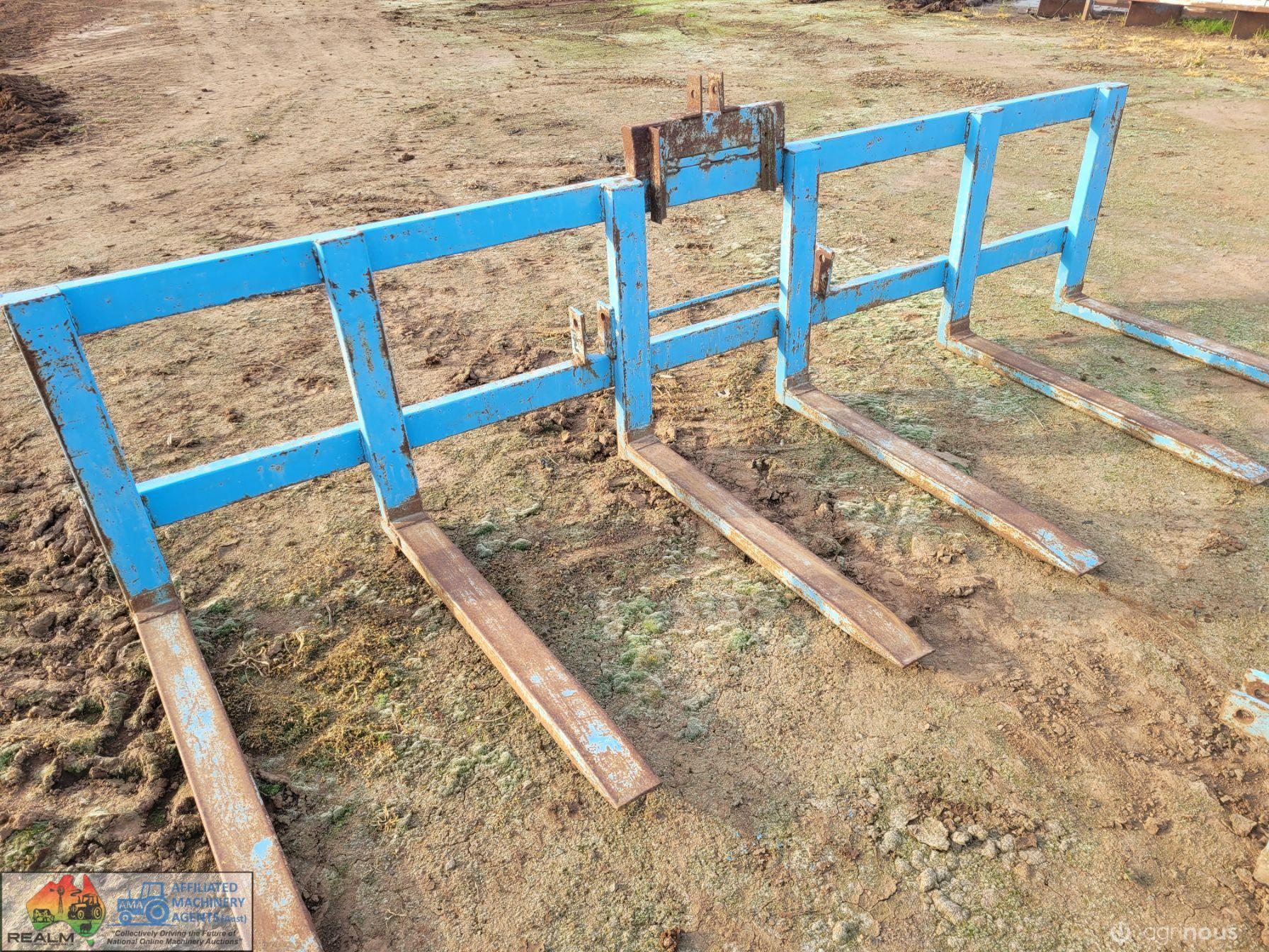 3 Bin/Pallet 3pl Carry Forks - photo 2