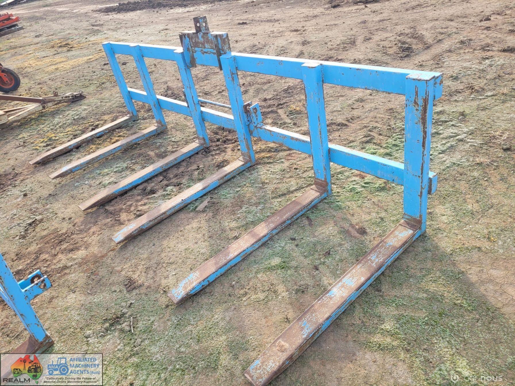 3 Bin/Pallet 3pl Carry Forks