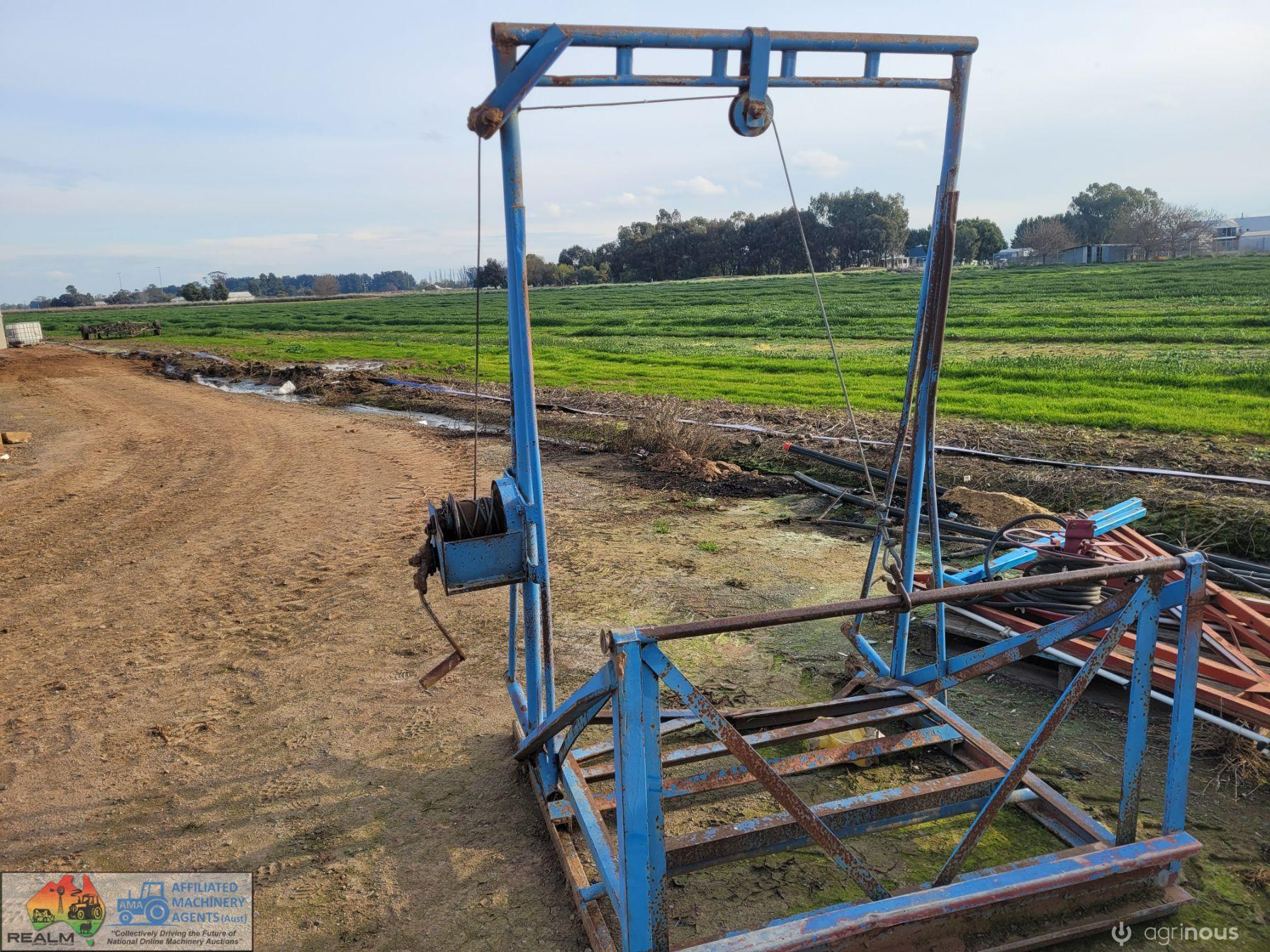 Manual Bin Tipping Frame (Works) - photo 3