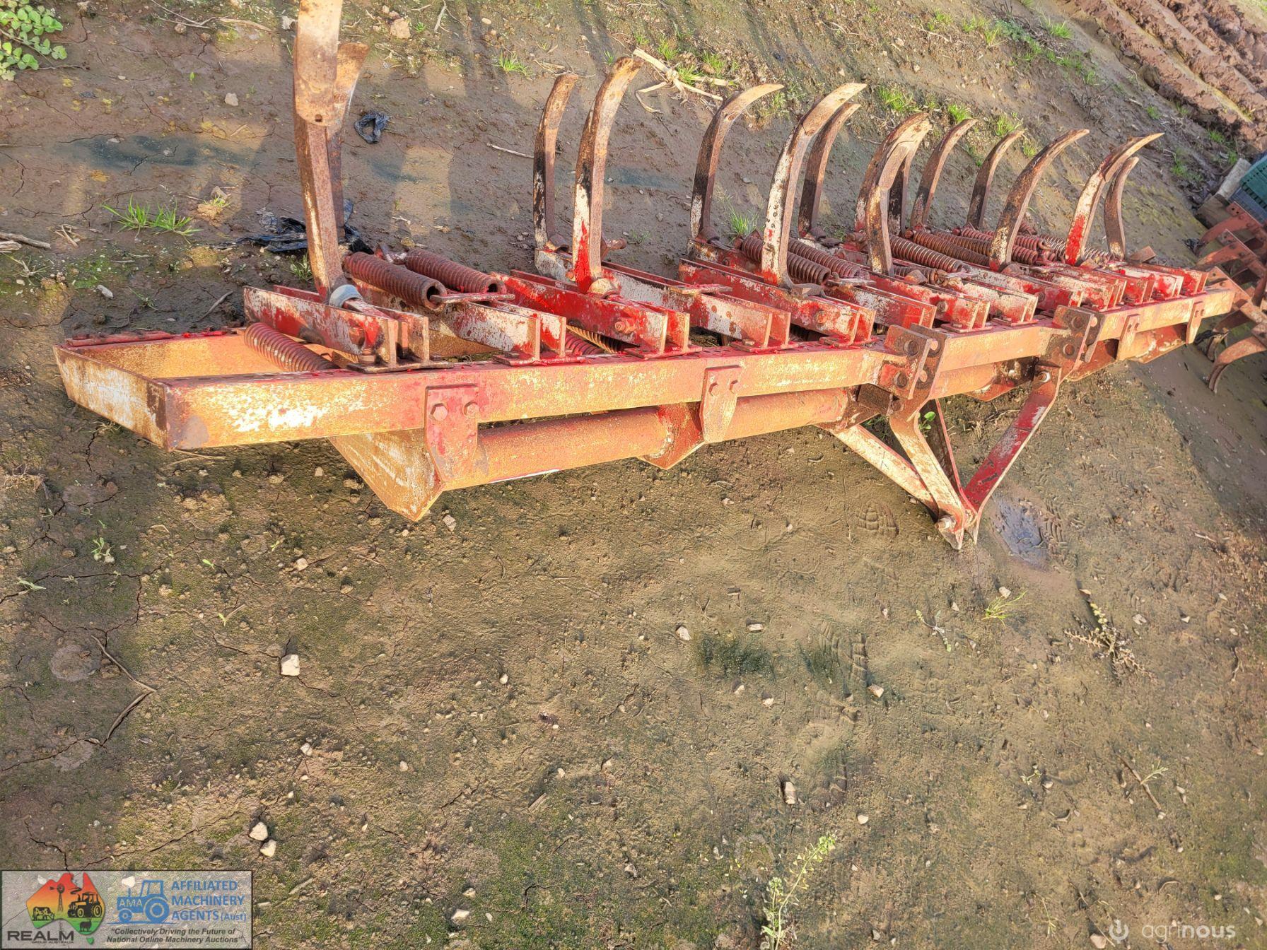 3pl MF 15 Tyne Scarifier