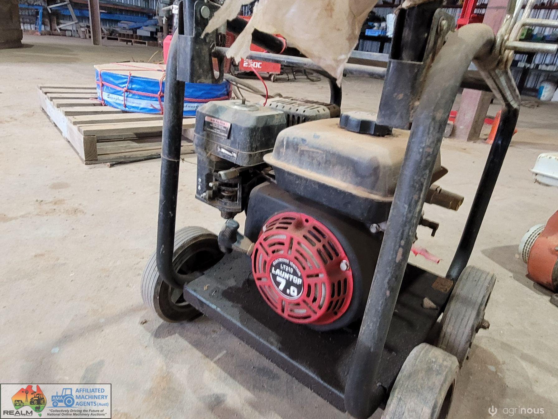 Giantz Water Blaster Pressure Washing Trolley - photo 2
