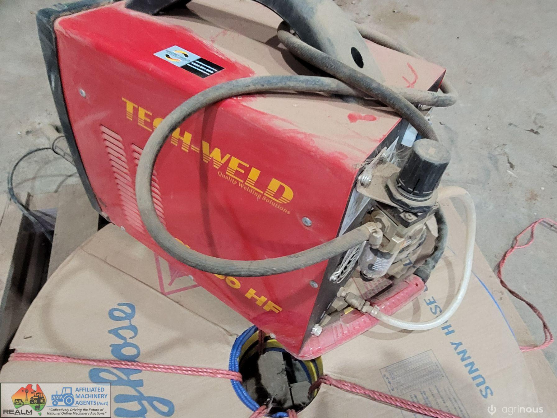 Tech Weld Plasma Cutter - photo 2