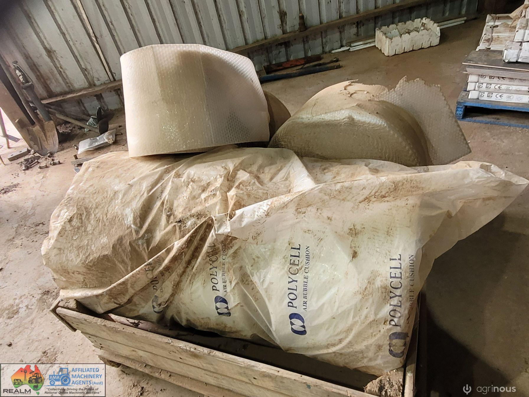 5x New Rolls of Bubble Wrap - photo 3