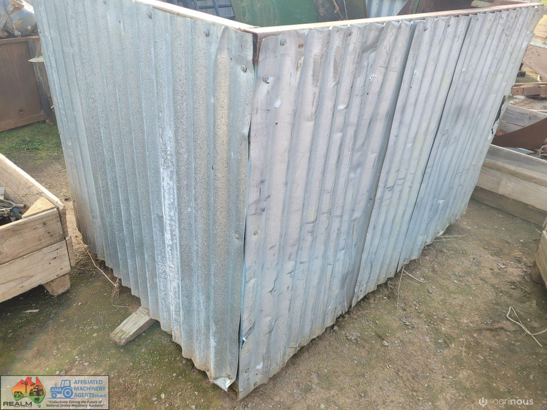 2x Steel Frame Storage Bins - photo 4
