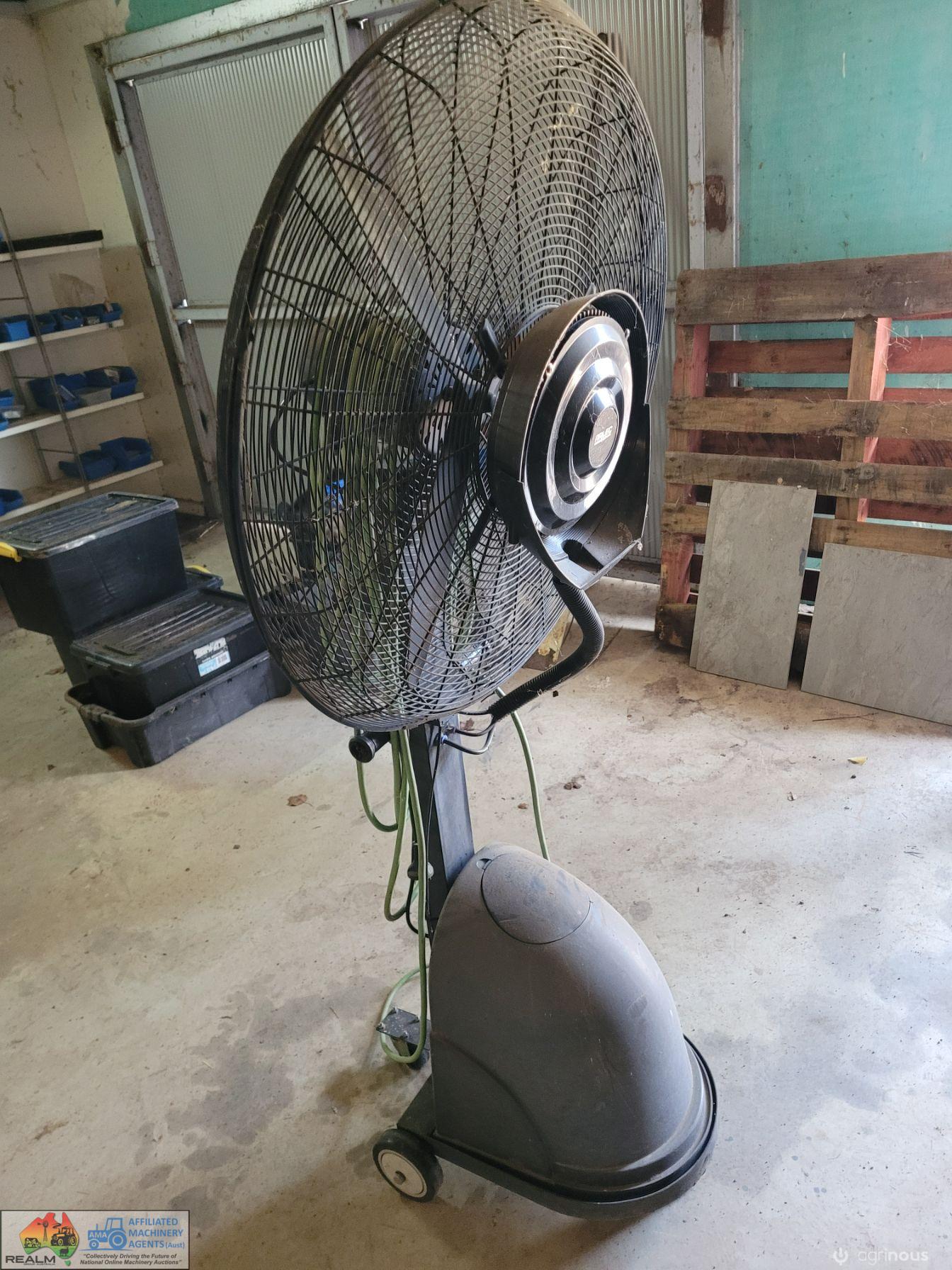 Arlec 75cm Industrial Misting Fan - photo 3