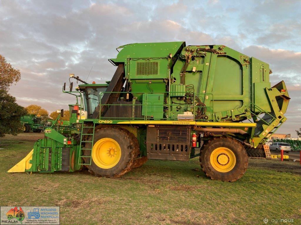 Cotton Picker - John Deere CP690 - 2016 Build Date - - photo 3
