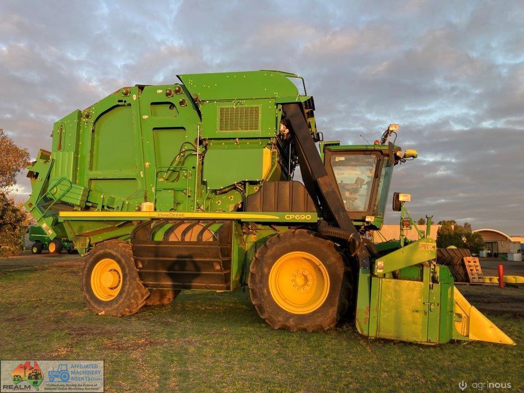 Cotton Picker - John Deere CP690 - 2016 Build Date - - photo 8
