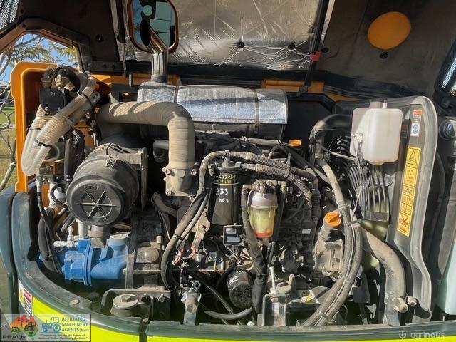 Hyundai 6T Excavator As New - photo 9