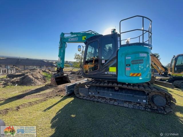 Kobelco - 13.5 T , As New Excavator - photo 4