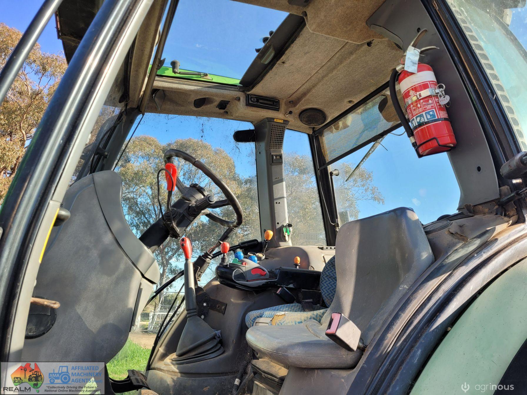 Deutz Agrotron 128 FEL Tractor - photo 20