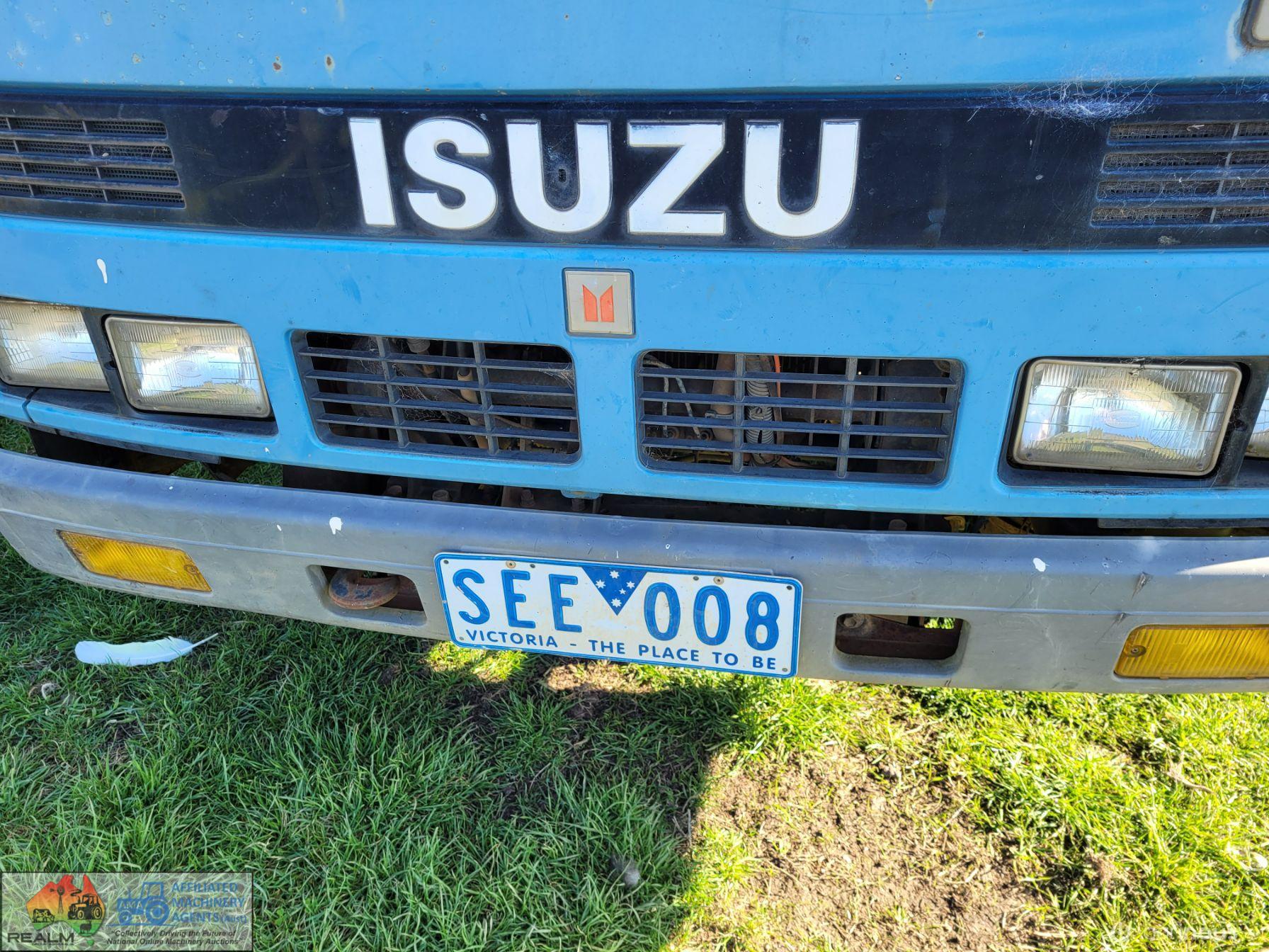 1987 Isuzu Elf 250 Tip Truck - photo 9