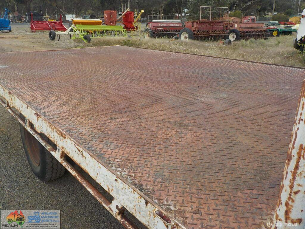 Mazda Titan T4100 Tray Truck - photo 5