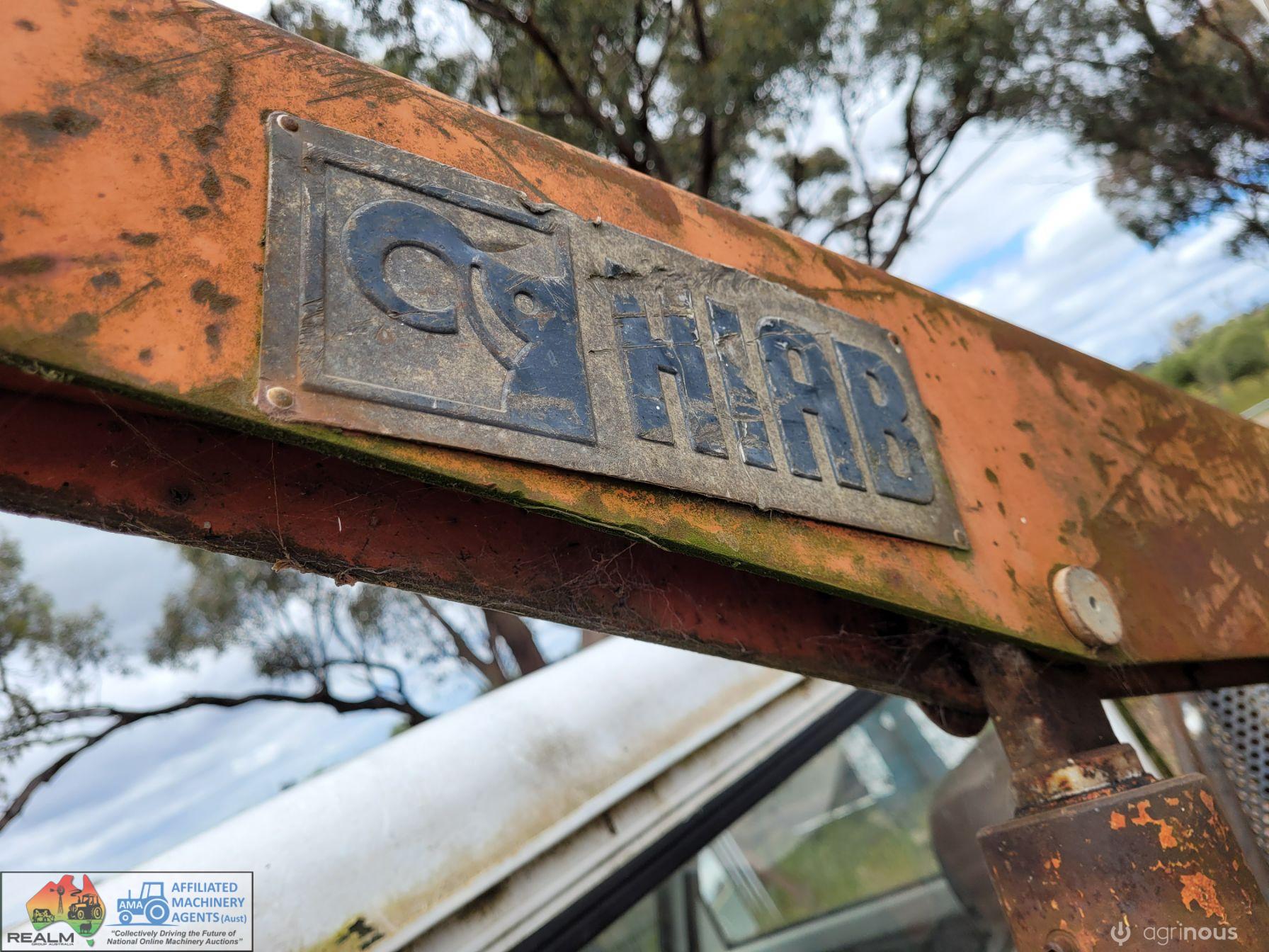 1985 Mitsubishi Canter Tray Truck with HIAB - photo 15