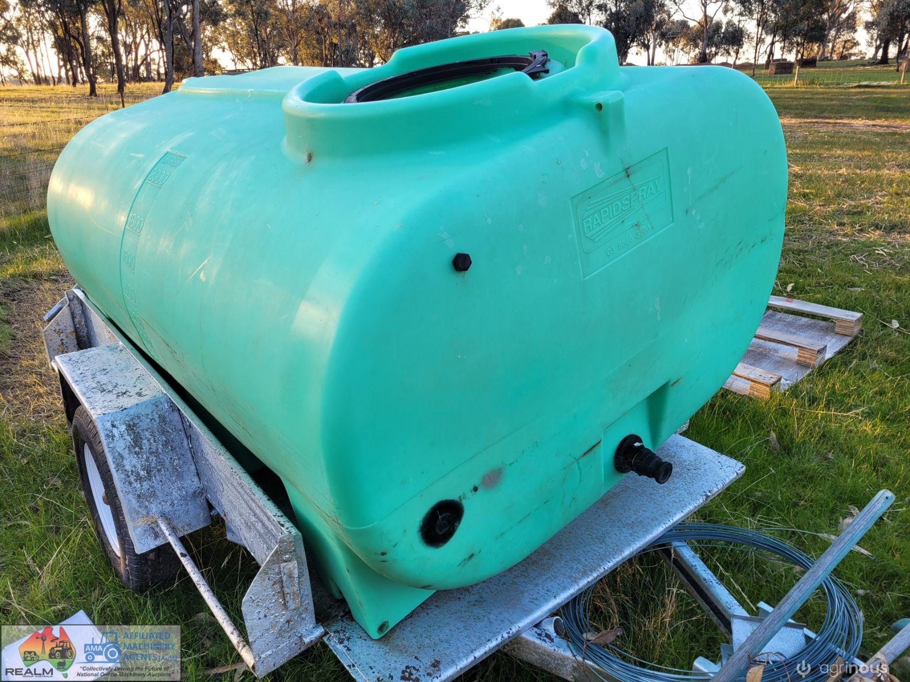 RapidSpray 2,000 Ltr Tank (No lid) - photo 2