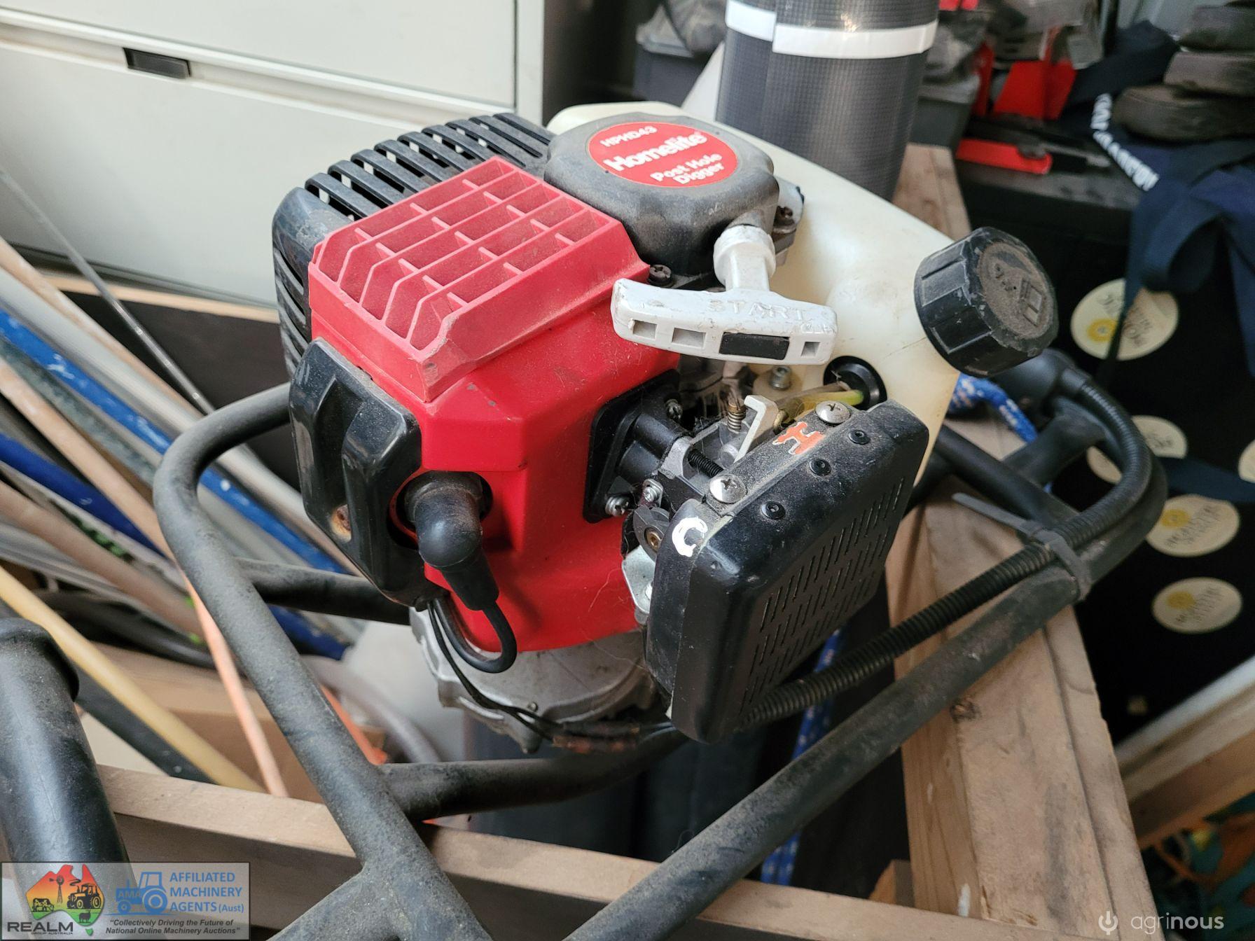 New Homelite Post Borer with 2 Augers