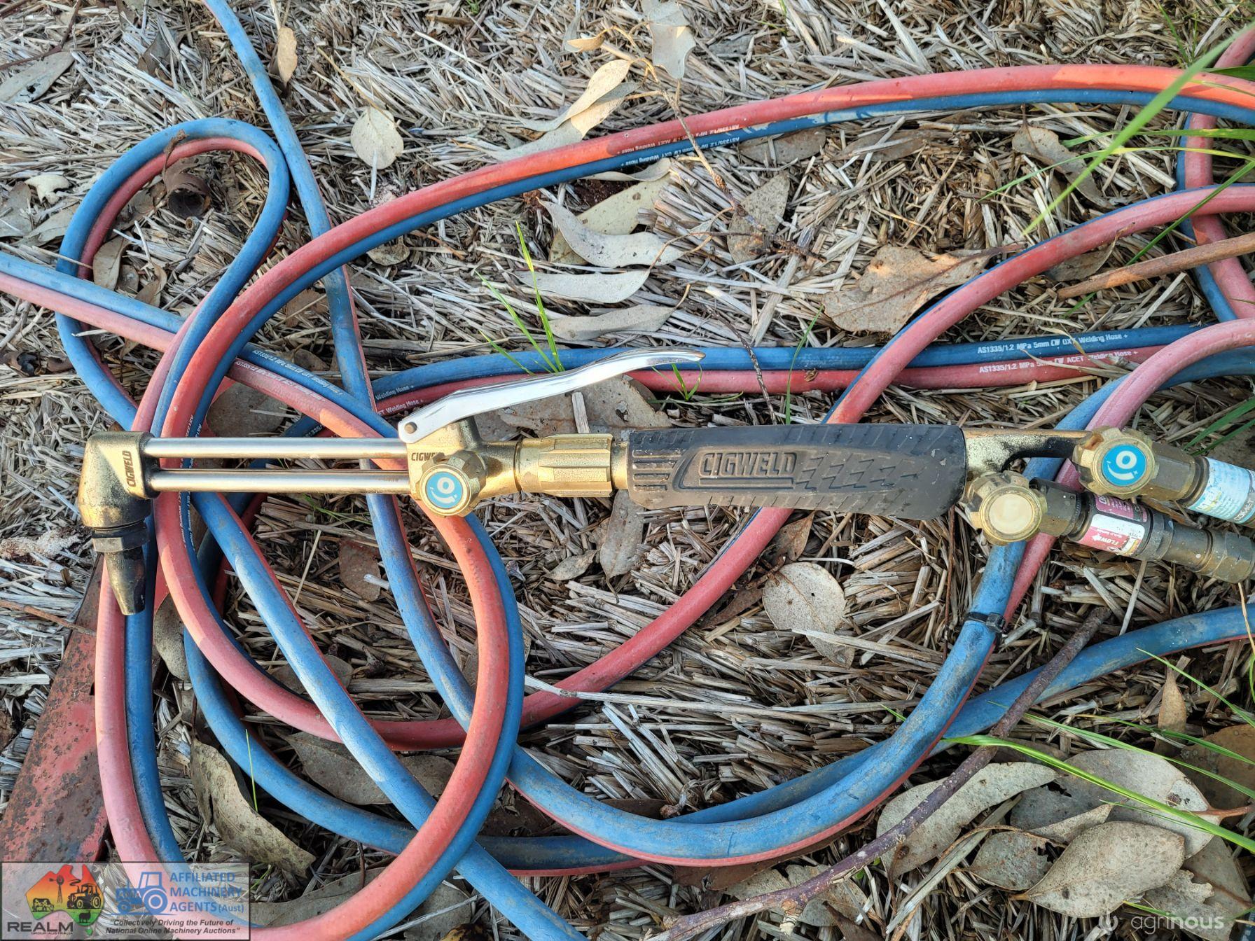Oxy-Acetylene Set with Comet-3 Torch - photo 2