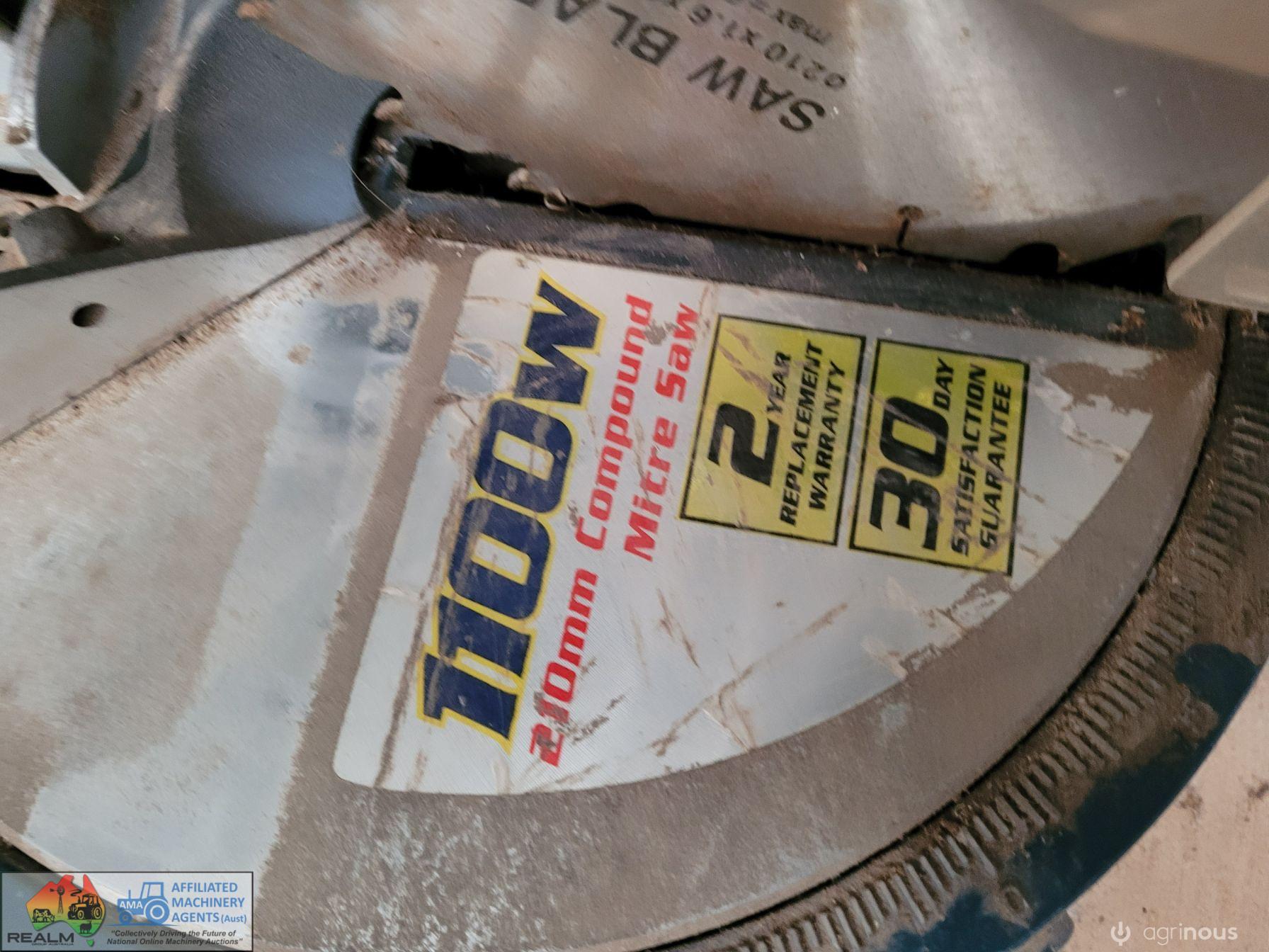 GMC 1100 Mitre Saw (Minimal use) - photo 3