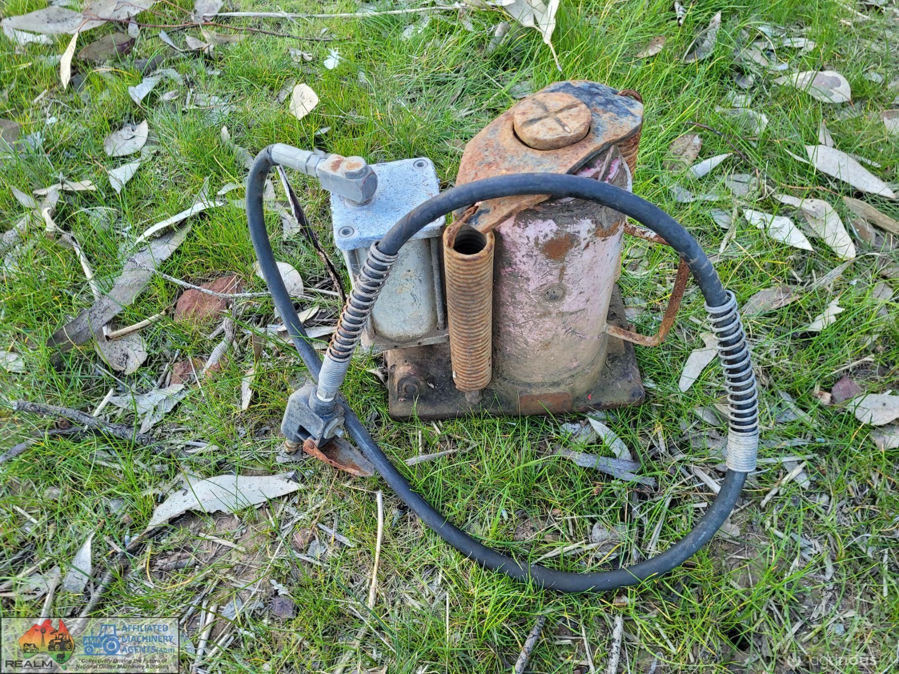 Air Operated Workshop Jack - photo 3