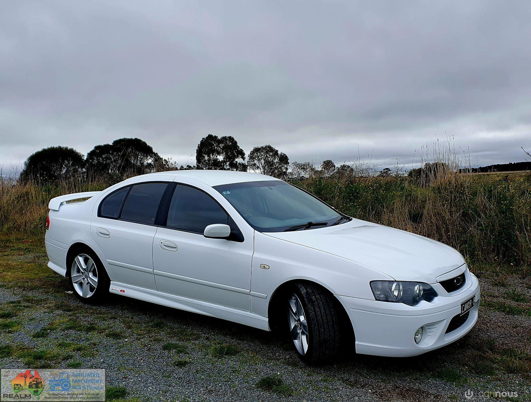 2004 Ford BA Falcon XR8 (ex-pursuit car) - photo 20
