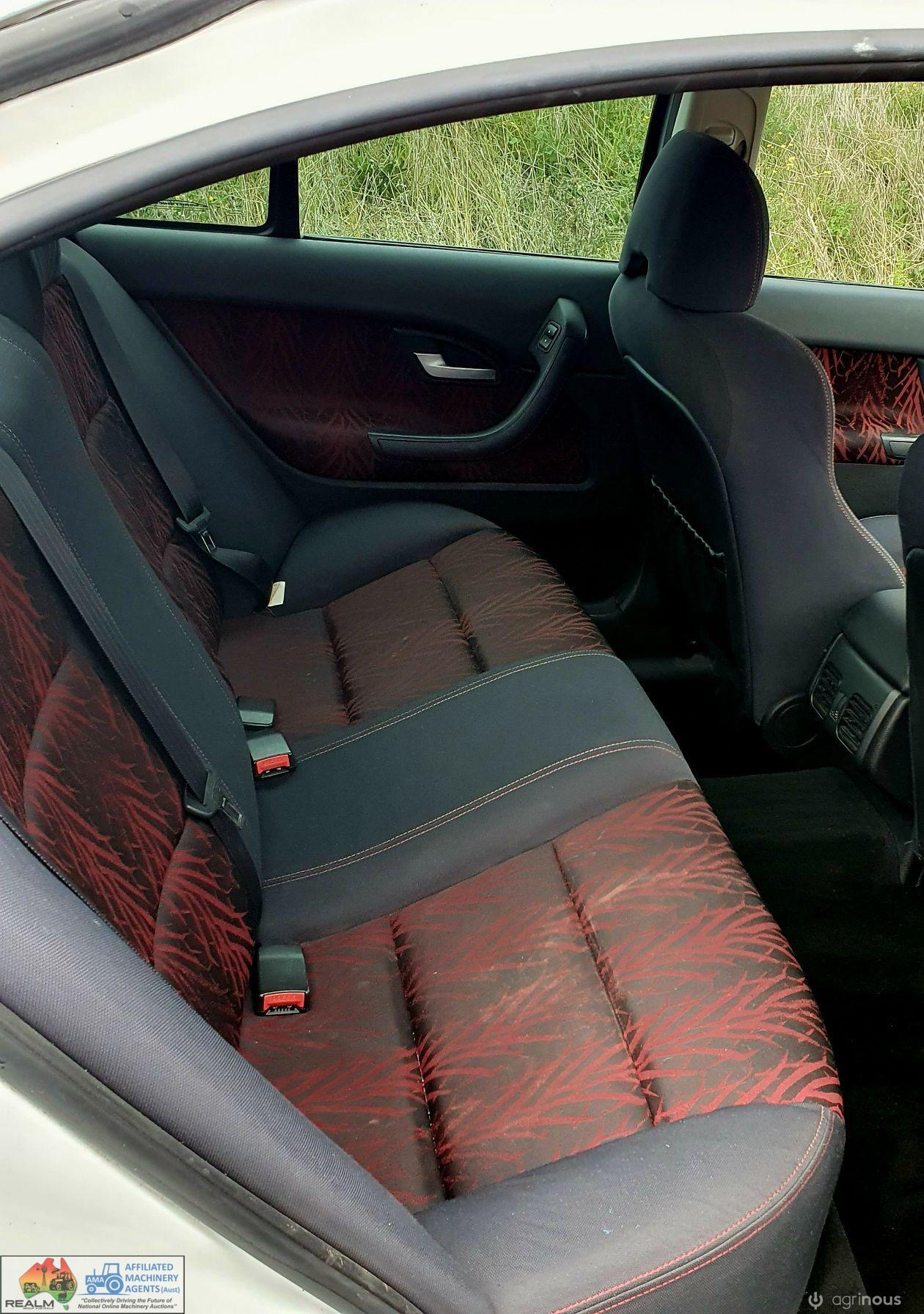 2004 Ford BA Falcon XR8 (ex-pursuit car) - photo 8