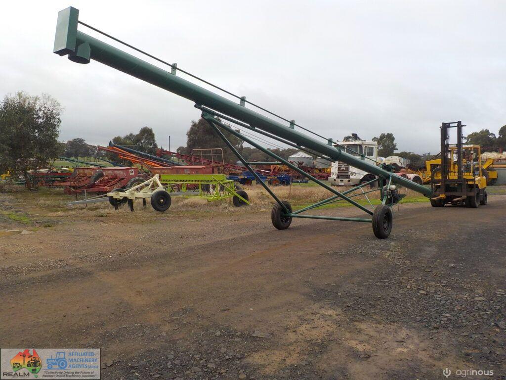 40ft X 9″  Auger with V-Twin 18hp Vanguard Motor - photo 3